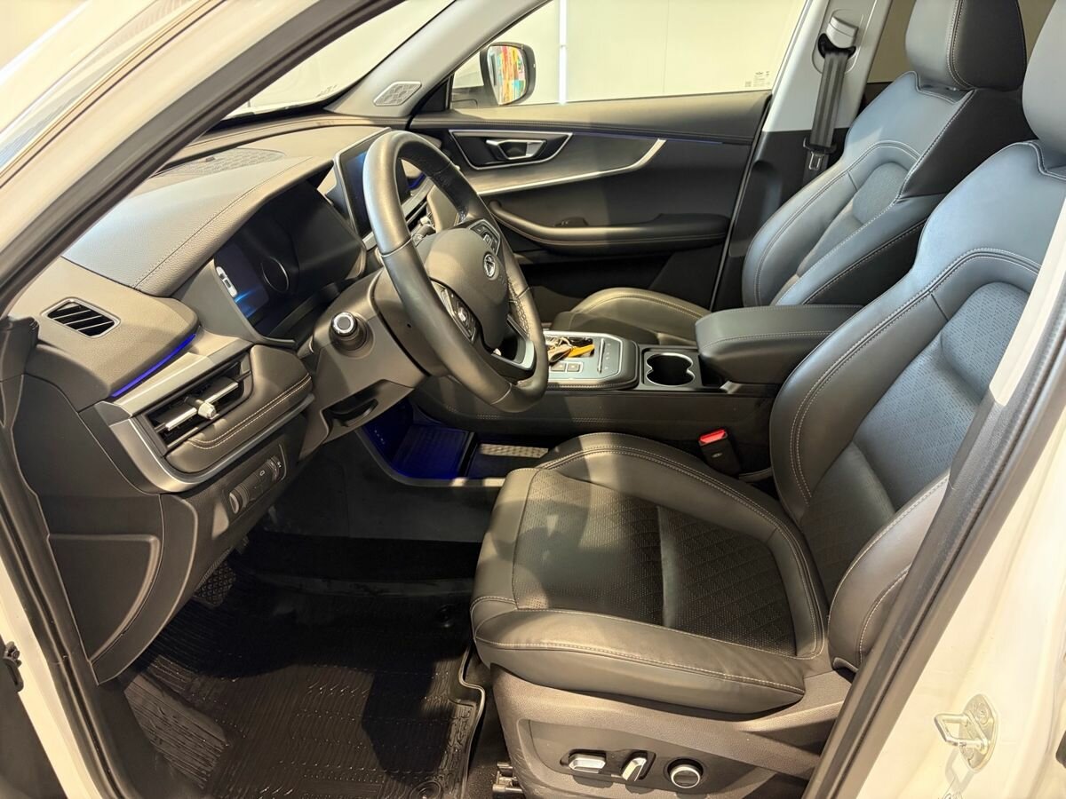 Chery Tiggo 8 I Рестайлинг, 2023 - 33 300 км. | Фото №7