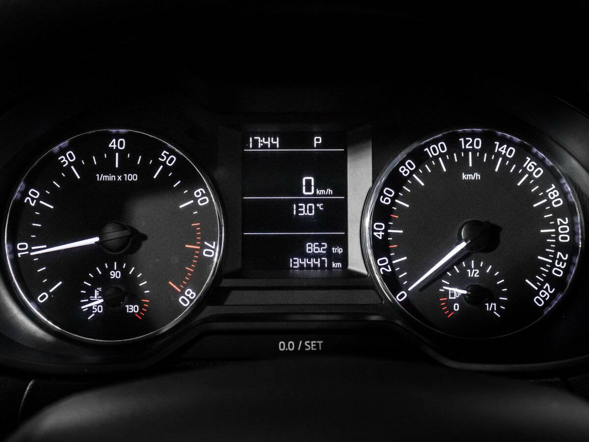 Skoda Octavia III (A7) Рестайлинг, 2017 Фото №8