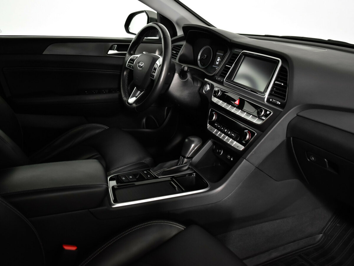 Hyundai Sonata VII (LF) Рестайлинг, 2018 - 120 057 км. | Фото №8