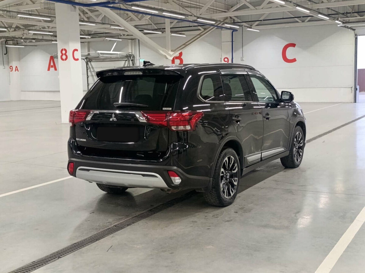 Mitsubishi Outlander III Рестайлинг 3, 2021 - 86 552 км. | Фото №5