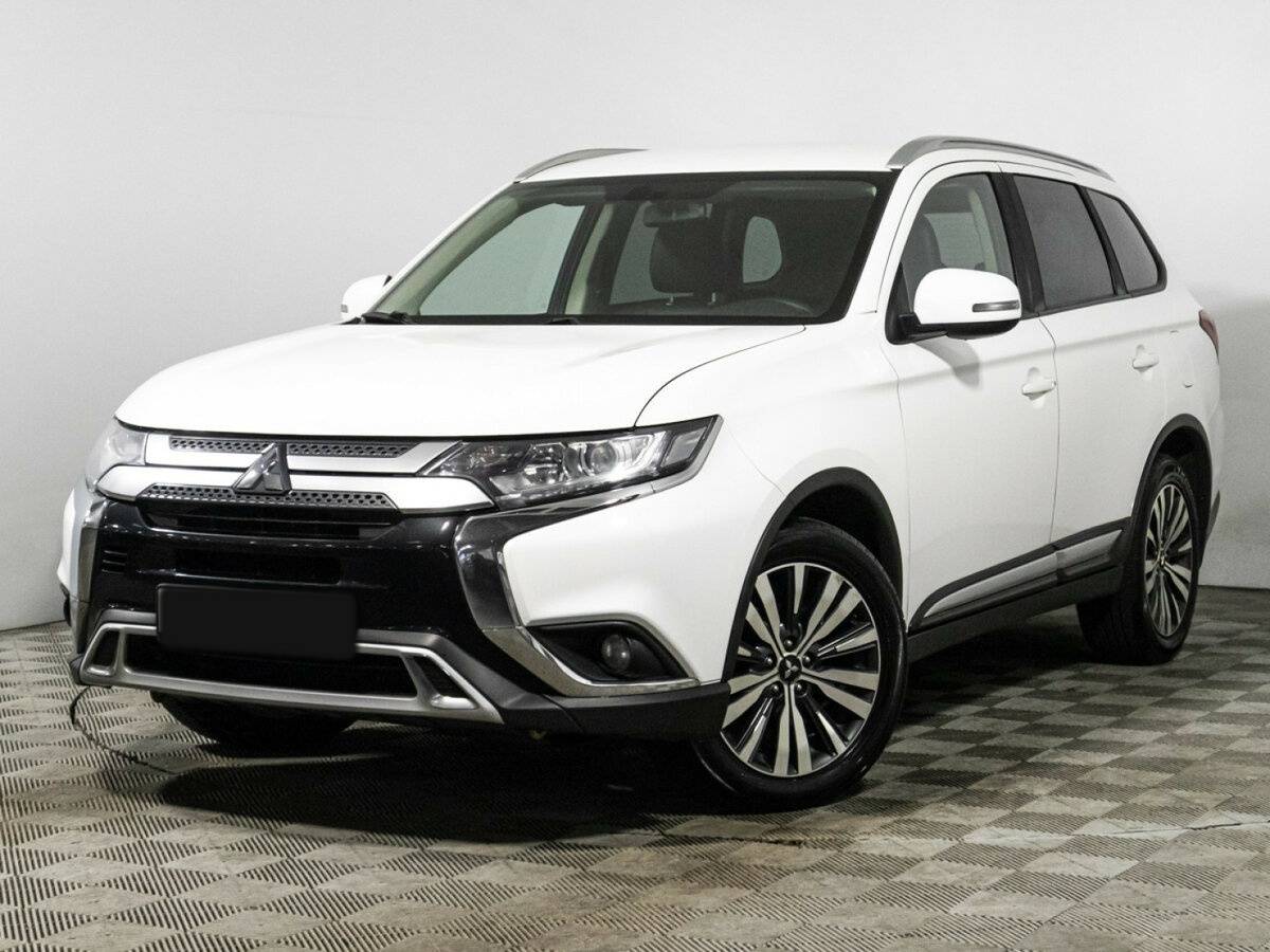 Mitsubishi Outlander, 2020 - 110 000 км. | Фото №1